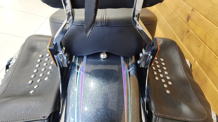 2015 HARLEY-DAVIDSON FLSTC HERITAGE SOFTAIL CLASSIC