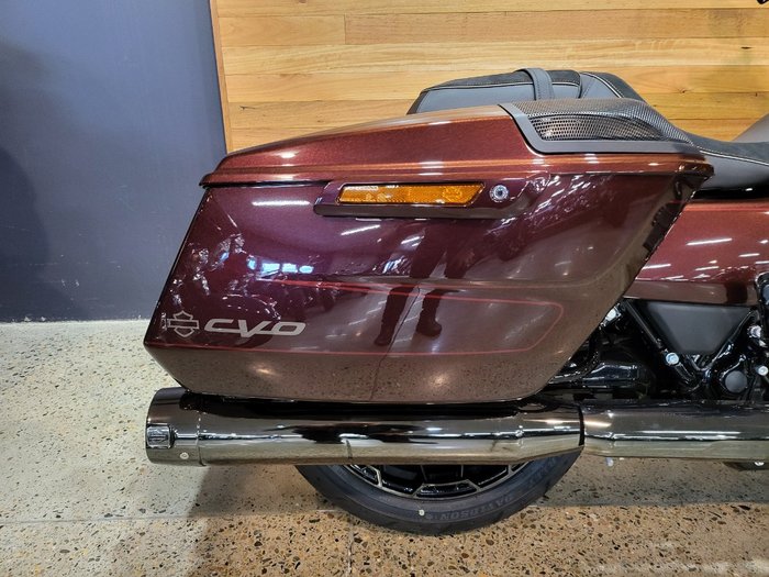 2024 HARLEY-DAVIDSON FLTRXSE CVO ROAD GLIDE (121)