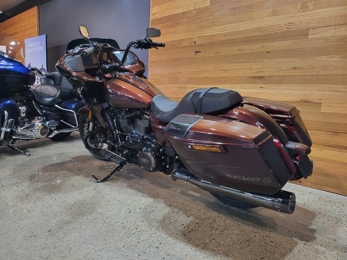 2024 HARLEY-DAVIDSON FLTRXSE CVO ROAD GLIDE (121)