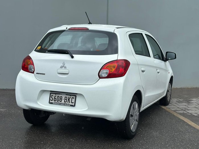 2016 Mitsubishi Mirage ES