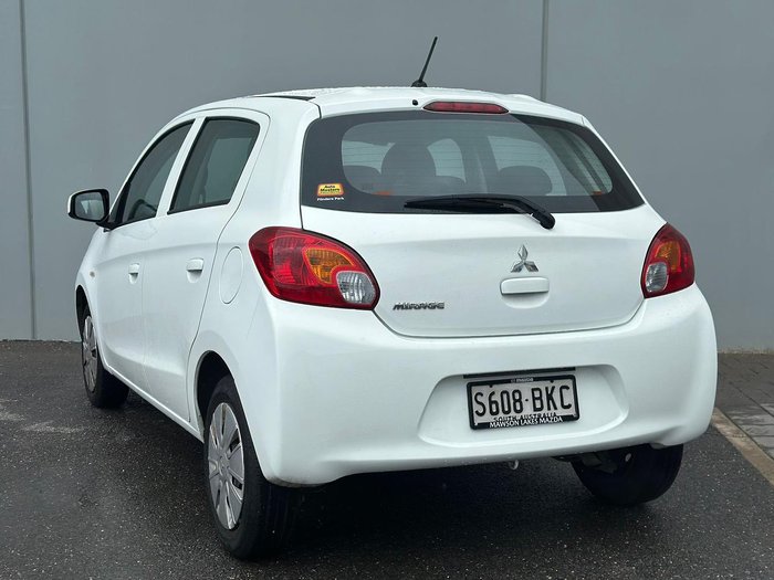 2016 Mitsubishi Mirage ES