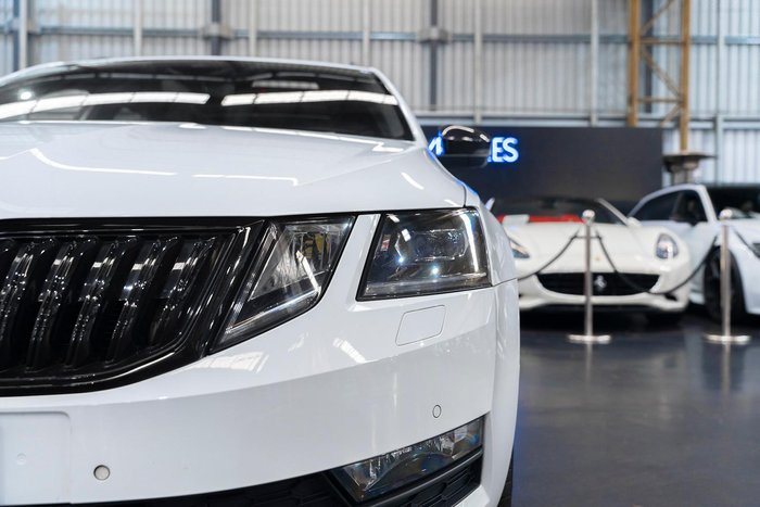 2020 SKODA Octavia Sport 110TSI NE MY20.5 Moon White