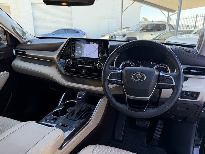 2022 Toyota Kluger Grande