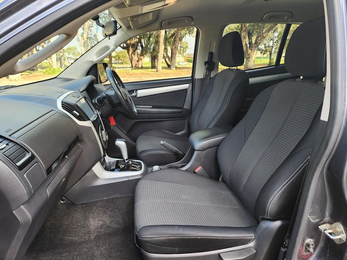 2017 Isuzu MU-X LS-U