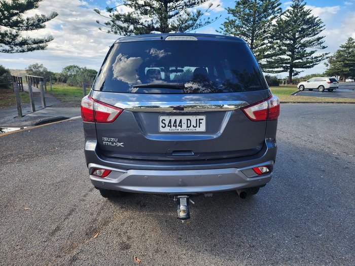 2017 Isuzu MU-X LS-U