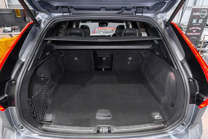 2021 Volvo XC60 T8 Polestar MY21 4X4 On Demand Bright Silver