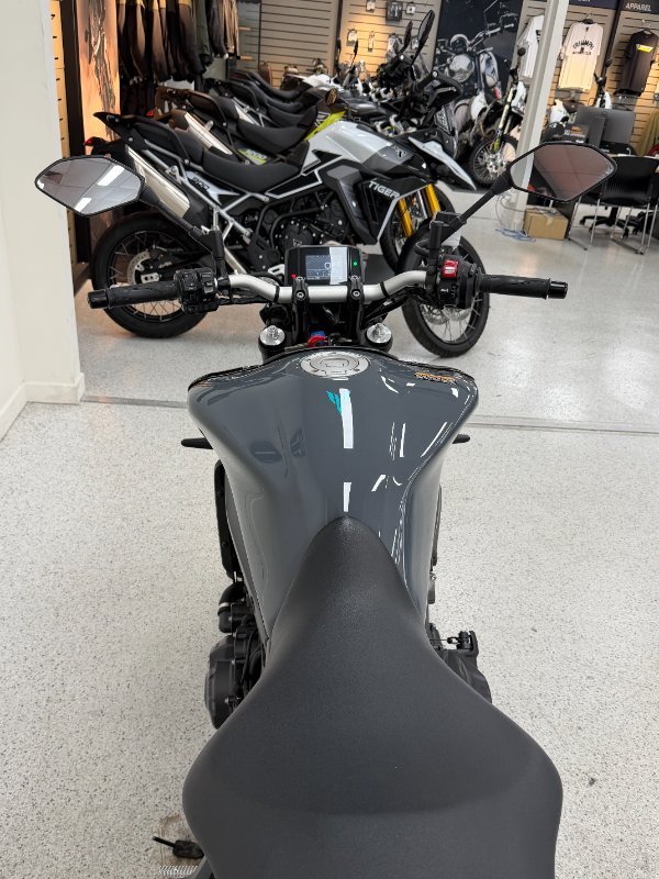 2022 YAMAHA MT-09A (MT-09) SILVER ICE/STORM GREY