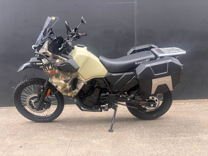 2026 Kawasaki 2026 Kawasaki 650CC KLR650 (KL650) DUAL SPORTS METALLIC MATTE CARBON GRAY