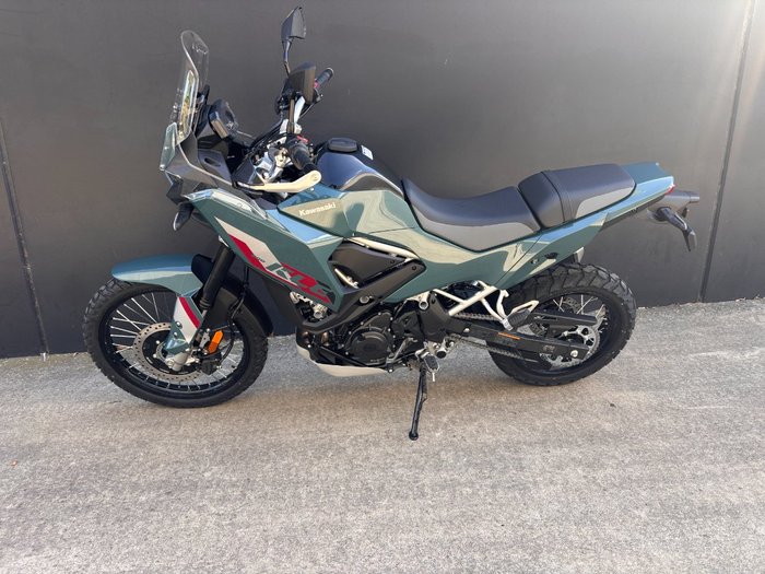 2026 Kawasaki 2026 Kawasaki 500CC KLE500 SE KLE500DTFAW GREEN