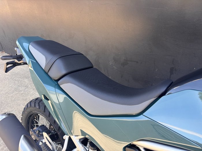 2026 Kawasaki 2026 Kawasaki 500CC KLE500 SE KLE500DTFAW GREEN