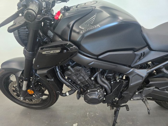 2023 Honda CB650R Black