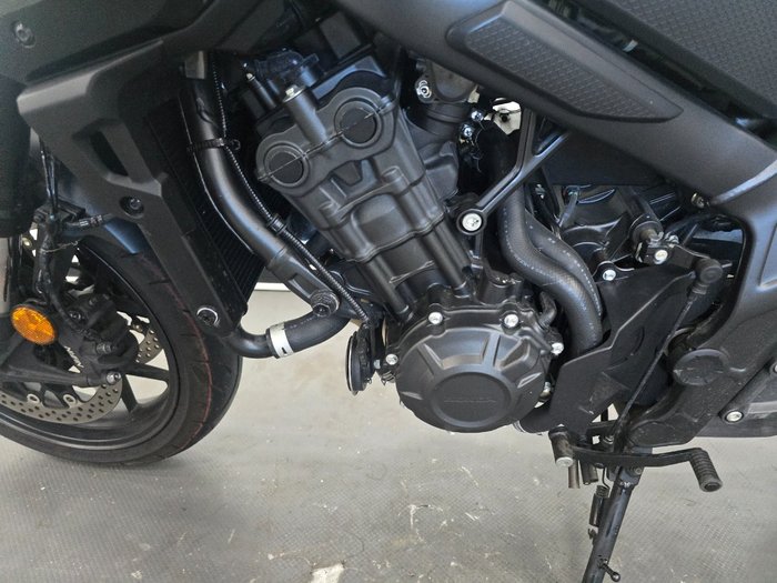 2023 Honda CB650R Black