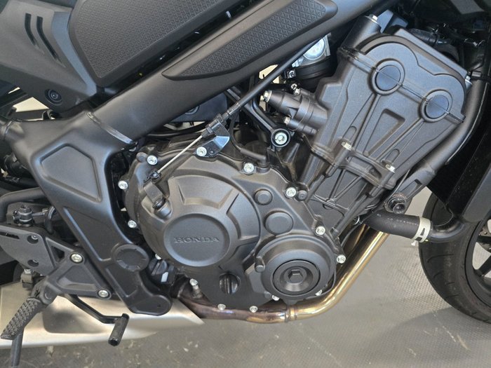 2023 Honda CB650R Black
