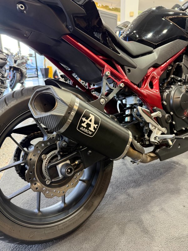 2023 Honda CB750 (HORNET) Black