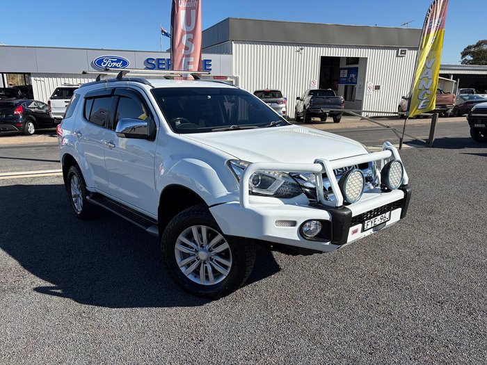 2017 Isuzu MU-X LS-T