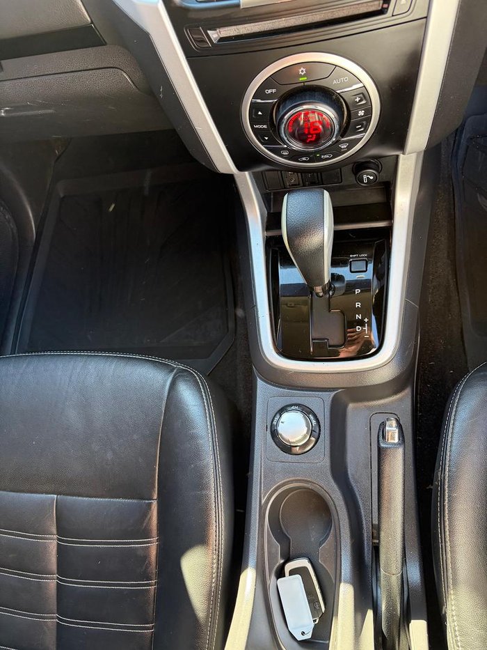 2017 Isuzu MU-X LS-T