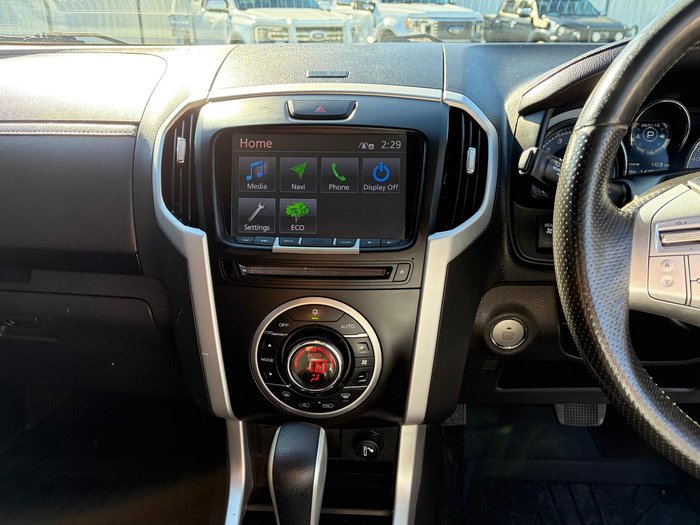 2017 Isuzu MU-X LS-T