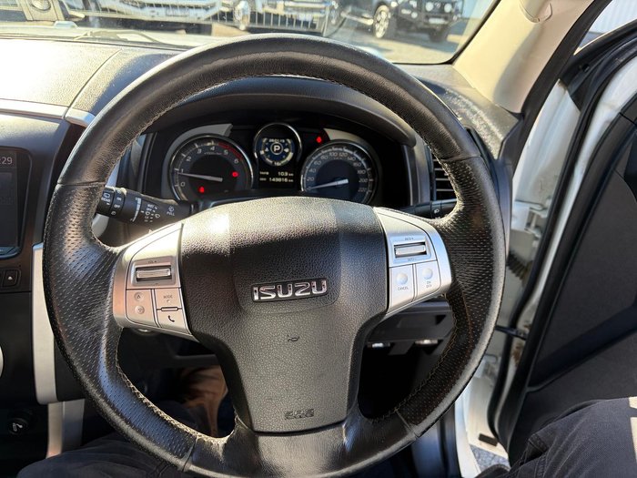 2017 Isuzu MU-X LS-T