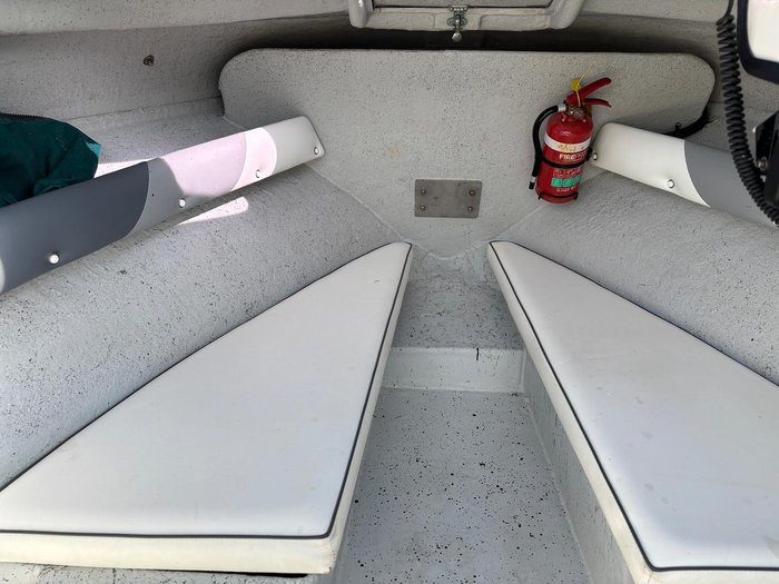 1993 Streaker 4.58 CUDDY