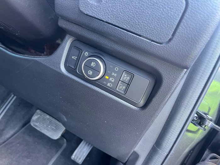 2023 Ford Everest Platinum