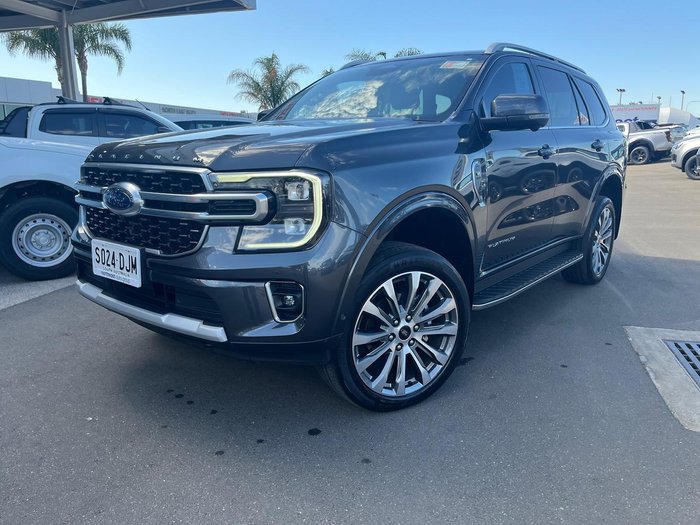 2023 Ford Everest Platinum