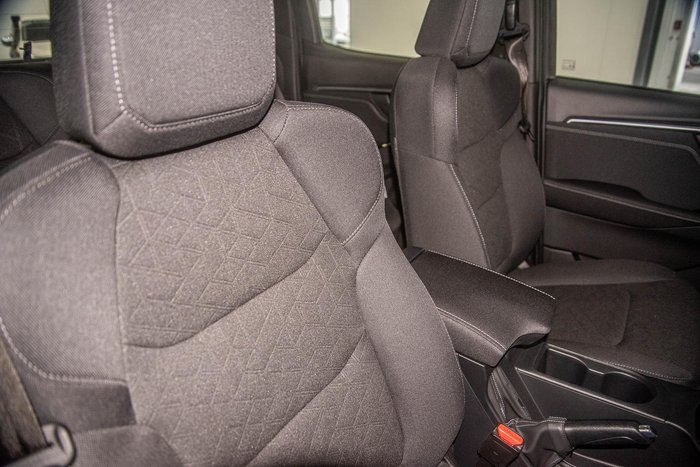 2025 Isuzu D-MAX LS-U