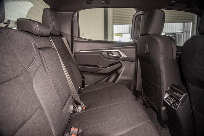 2025 Isuzu D-MAX LS-U