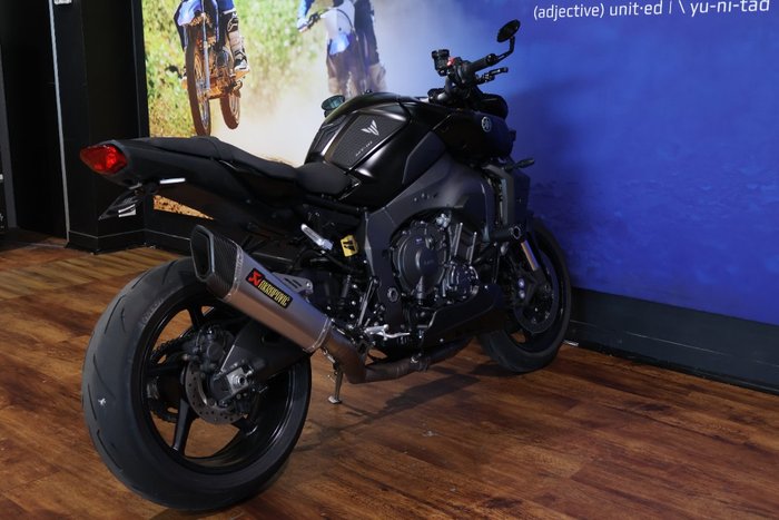 2023 Yamaha 2023 Yamaha 1000CC MT-10A SPORTS Black