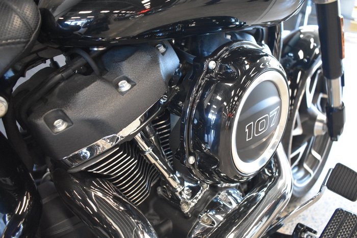 2022 HARLEY-DAVIDSON FLSB SPORT GLIDE (107)