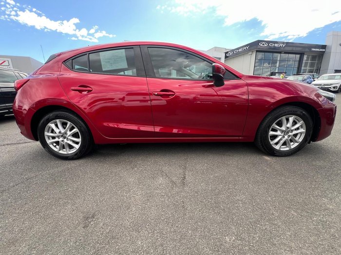 2018 Mazda 3 Neo Sport