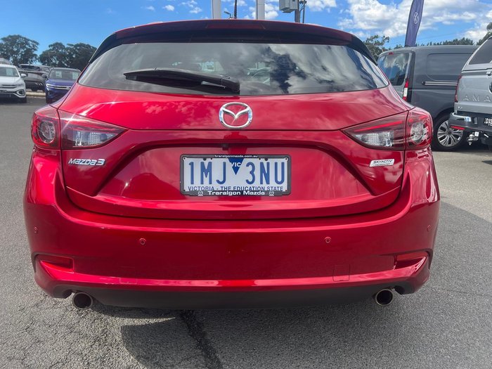 2018 Mazda 3 Neo Sport