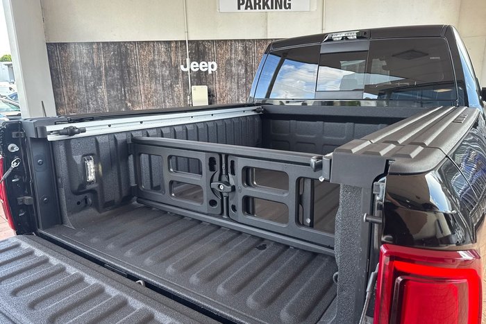 2025 RAM 2500 Laramie Rambox
