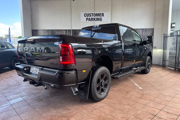 2025 RAM 2500 Laramie Rambox