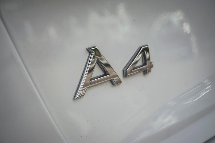 2022 Audi A4 45 TFSI S line