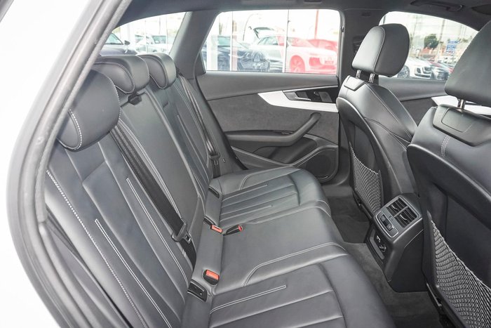 2022 Audi A4 45 TFSI S line