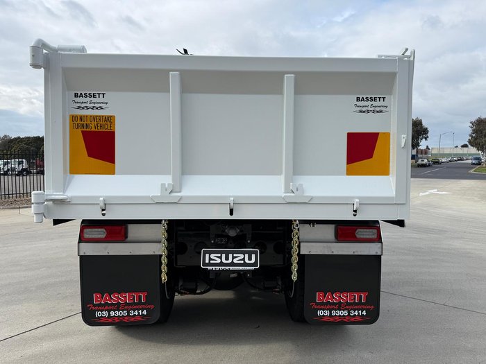 2025 Isuzu F Series