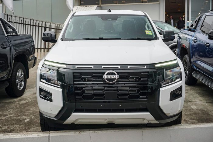 2025 Nissan Navara ST-X