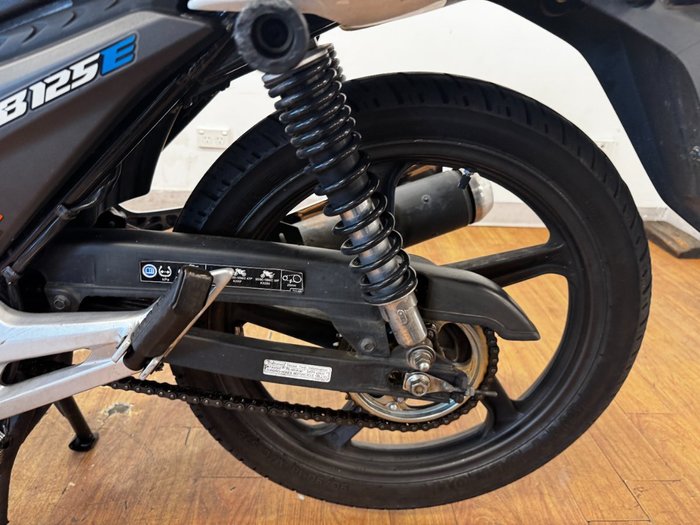 2020 Honda CB125E WHITE