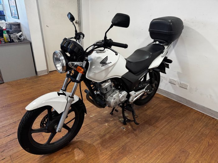 2020 Honda CB125E WHITE