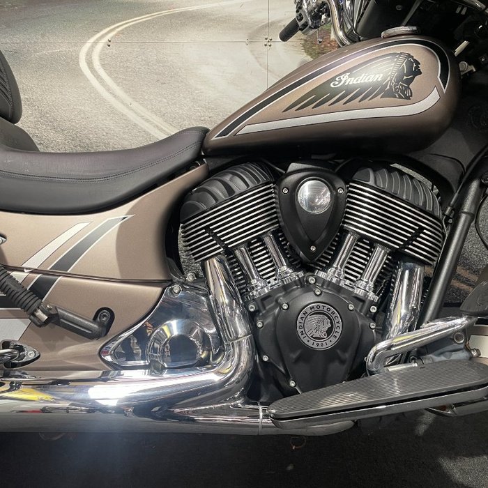 2019 Indian CHIEFTAIN LIMITED Brown