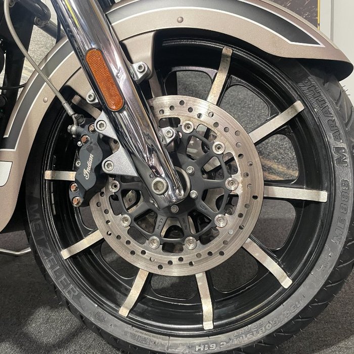 2019 Indian CHIEFTAIN LIMITED Brown