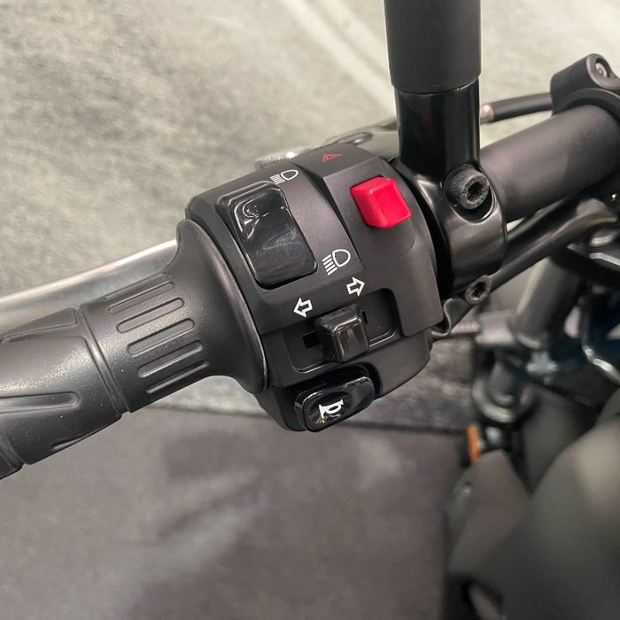 2021 Kawasaki VULCAN S Black