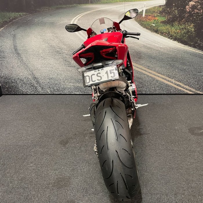 2012 DUCATI 1199 PANIGALE Red