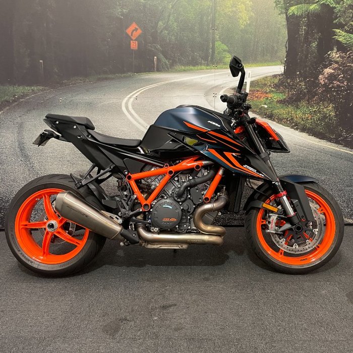 2023 Ktm 1290 SUPER DUKE R Black