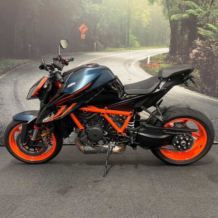 2023 Ktm 1290 SUPER DUKE R Black