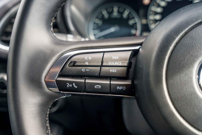 2025 Mazda 3 G20 Pure