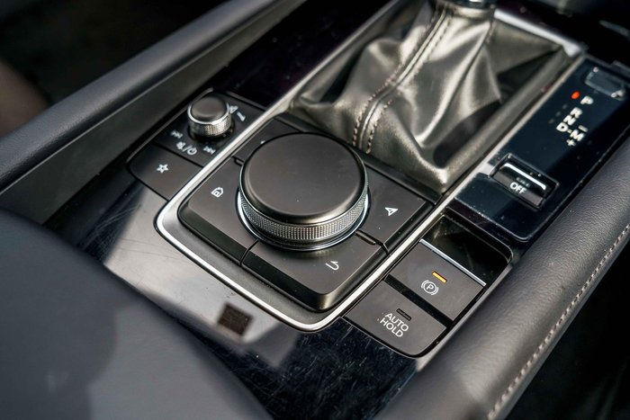 2025 Mazda 3 G20 Pure