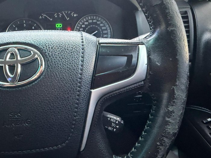 2017 Toyota Landcruiser GXL