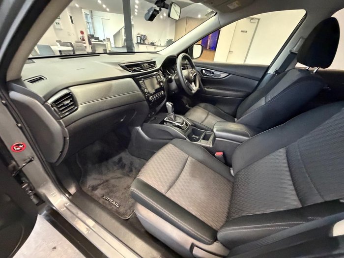 2021 Nissan X-TRAIL ST