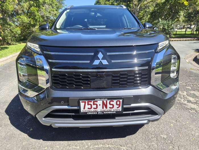 2025 Mitsubishi Outlander Exceed